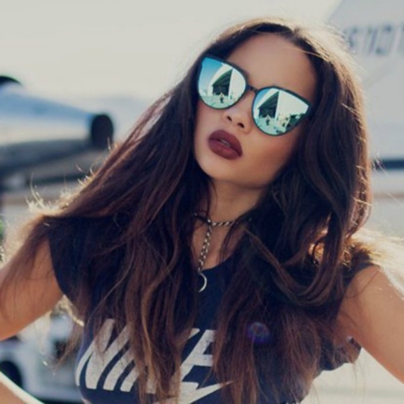 Quay Australia Accessories - 🔥Quay Australia Game On Sunnies🔥